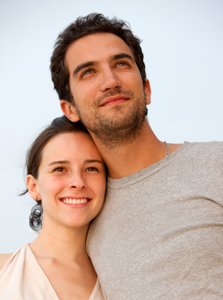 Happycouple 761x1024